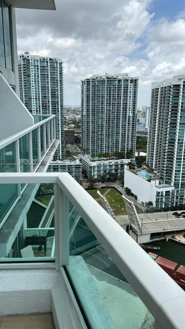 41 SE 5th St Unit 2011, Miami, FL 33131 - balcony with a city view
