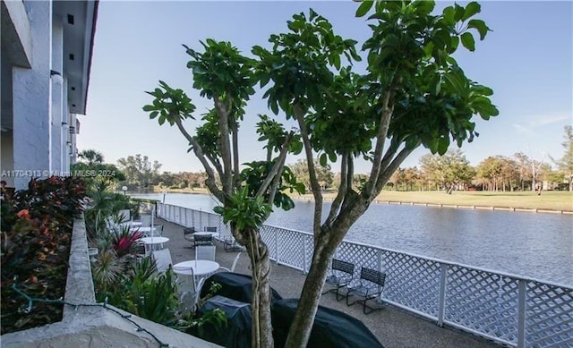 view of water feature