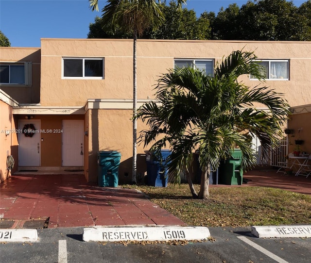 view of townhome / multi-family property