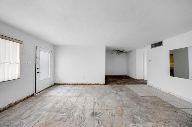 spare room featuring ceiling fan