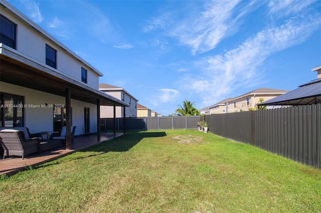 view of yard with a patio area