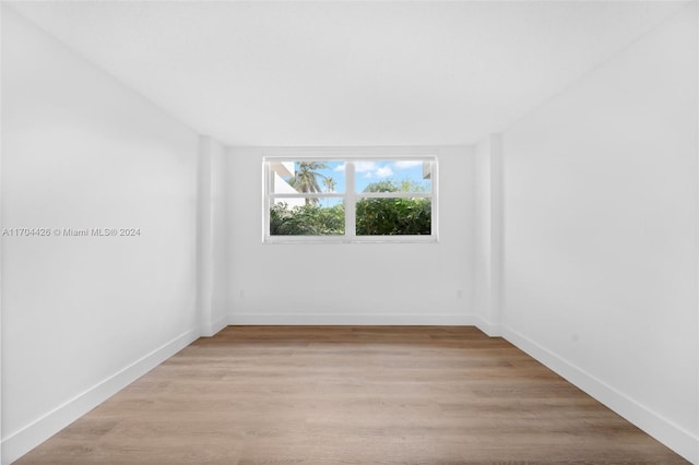 empty room featuring light hardwood / wood-style floors