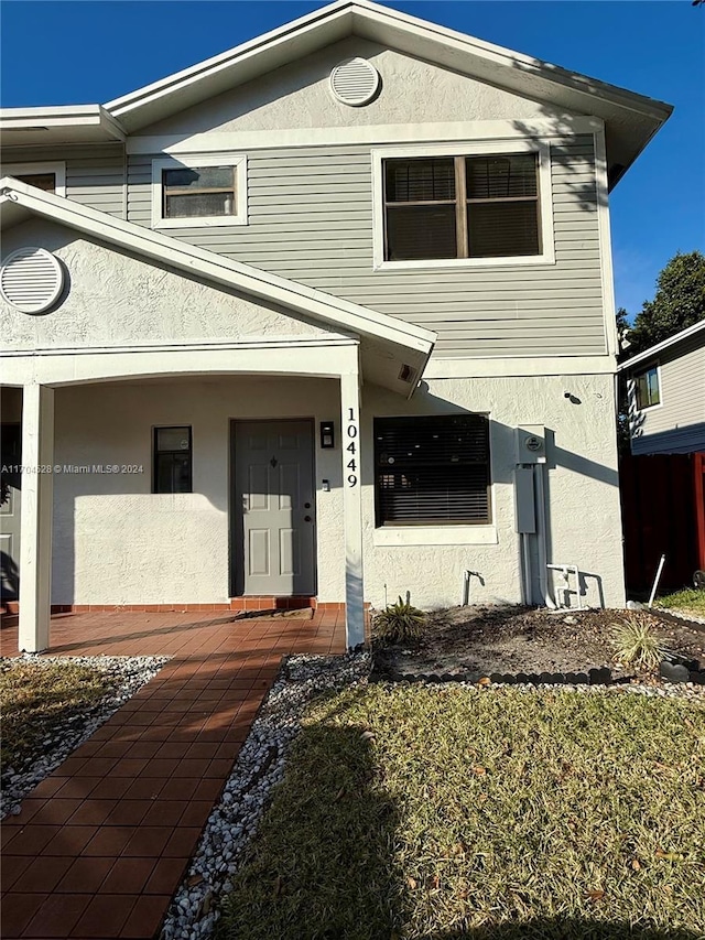 view of front of house