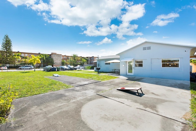 exterior space featuring a yard