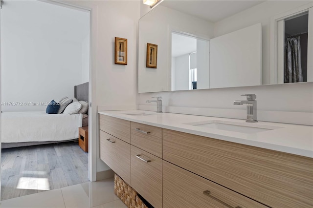 bathroom with vanity