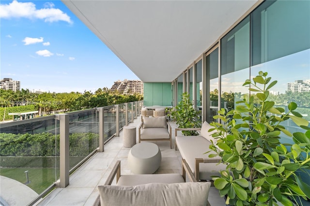 balcony featuring outdoor lounge area