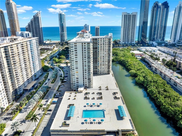 bird's eye view featuring a water view