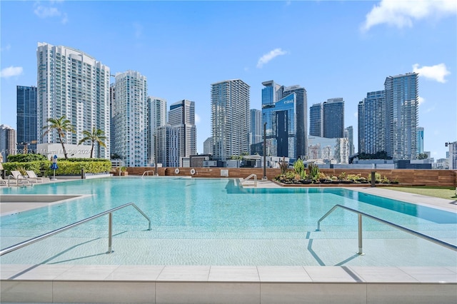 view of swimming pool