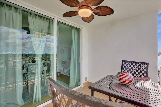 balcony with ceiling fan