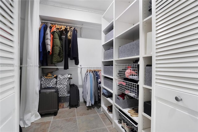 view of walk in closet