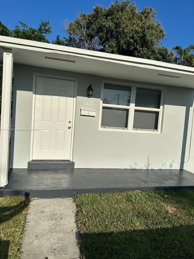 view of doorway to property