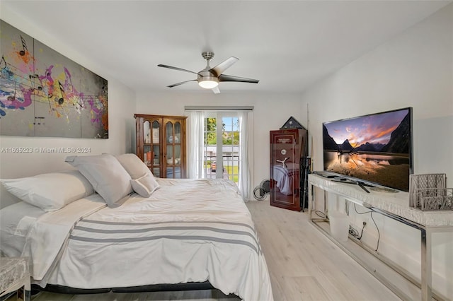 bedroom with access to exterior, ceiling fan, and light hardwood / wood-style floors