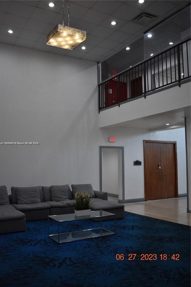 13499 Biscayne Blvd Unit 1601, North Miami, FL 33181 - lobby with a towering ceiling and recessed lighting