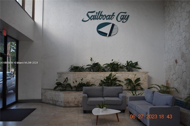13499 Biscayne Blvd Unit 1601, North Miami, FL 33181 - view of community lobby