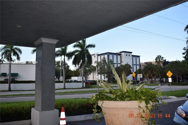 13499 Biscayne Blvd Unit 1601, North Miami, FL 33181 - view of playground