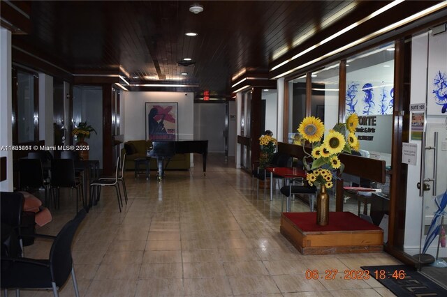 13499 Biscayne Blvd Unit 1601, North Miami, FL 33181 - view of building lobby