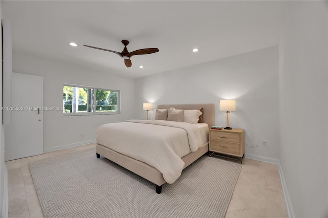 bedroom with ceiling fan