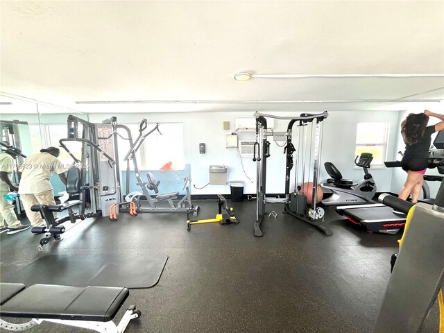 4747 Collins Ave Unit 503, Miami Beach, FL 33140 - view of workout area