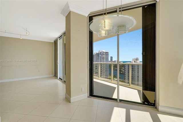 20281 E Country Club Dr Unit 2104, Aventura, FL 33180 - view of urban area with a nearby body of water