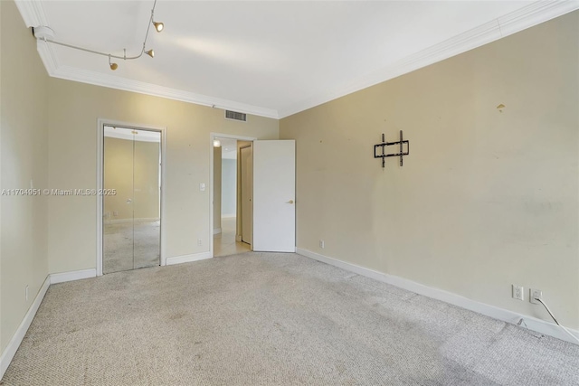20281 E Country Club Dr Unit 2104, Aventura, FL 33180 - full bath featuring washer / dryer, a tile shower, tile patterned floors, vanity, and toilet