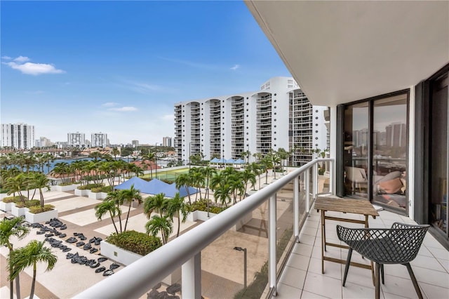 3640 Yacht Club Dr Unit 607, Aventura, FL 33180 - balcony featuring a view of city