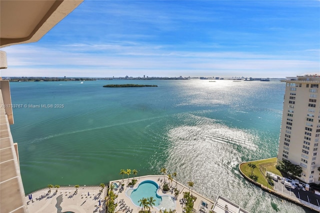 1800 NE 114th St Unit Ph05, Miami, FL 33181 - view of water feature