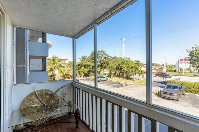 view of sunroom / solarium