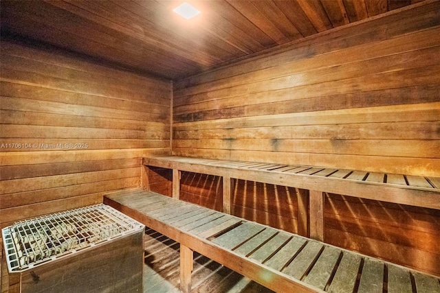 view of sauna / steam room