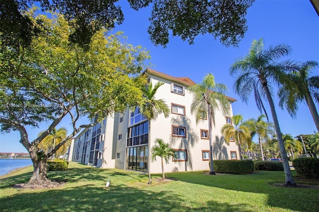 1400 SW 131st Way Unit 401Q, Pembroke Pines, FL 33027 - view of property featuring a water view