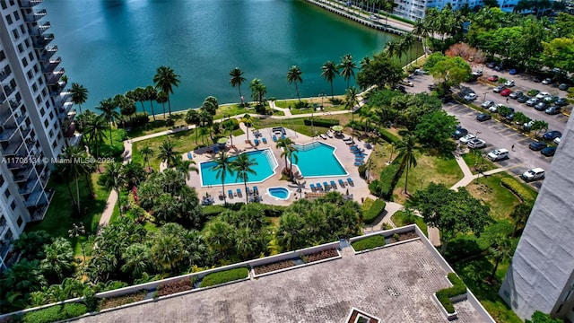 bird's eye view featuring a water view