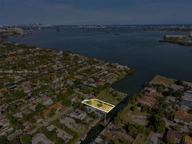 1110 NE 84th St, Miami, FL 33138
