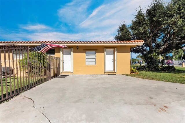 50 SW 130th Ave, Miami, FL 33184 - exterior space