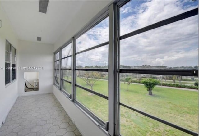 view of unfurnished sunroom