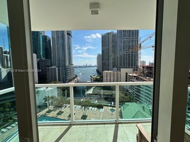 31 SE 5th St Unit 1908, Miami, FL 33131 - balcony with a view of city and a water view