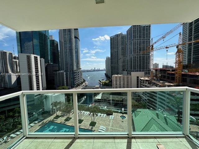 31 SE 5th St Unit 1908, Miami, FL 33131 - balcony featuring a water view, a city view, and view of pool area