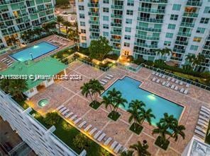 31 SE 5th St Unit 1908, Miami, FL 33131 - view of swimming pool