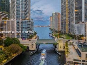 31 SE 5th St Unit 1908, Miami, FL 33131 - water view featuring a notable bridge and nearby urban area