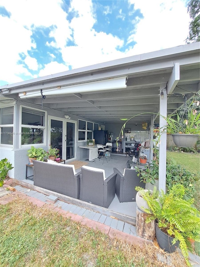 view of patio featuring outdoor lounge area