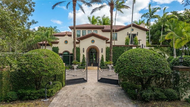 view of mediterranean / spanish-style house