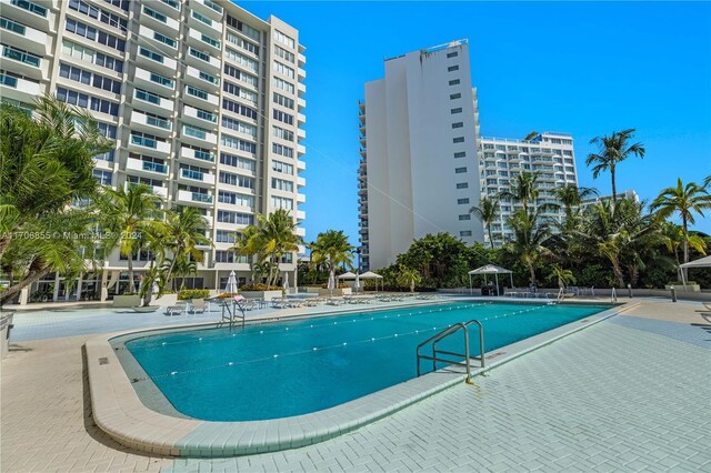 1200 W Ave Unit 811, Miami Beach, FL 33139 - photo 23
