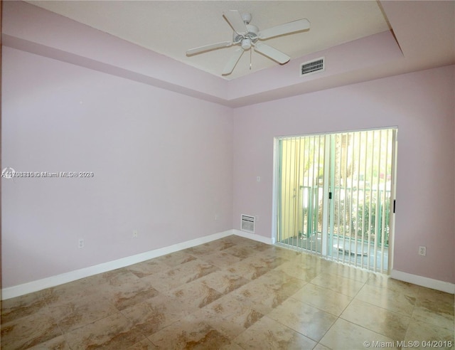 spare room featuring ceiling fan