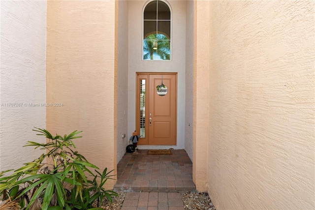 view of entrance to property