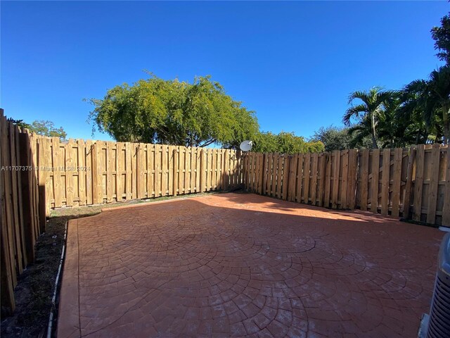 7317 NW 174th Ter Unit 100, Hialeah, FL 33015 - photo 5