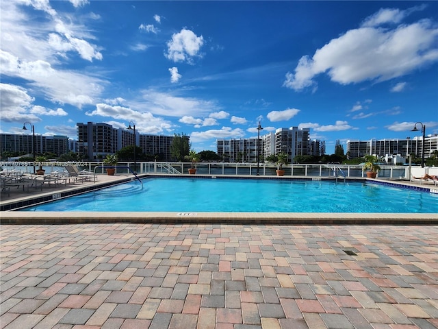 view of swimming pool