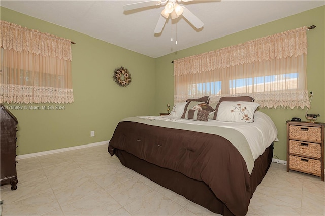 bedroom featuring ceiling fan