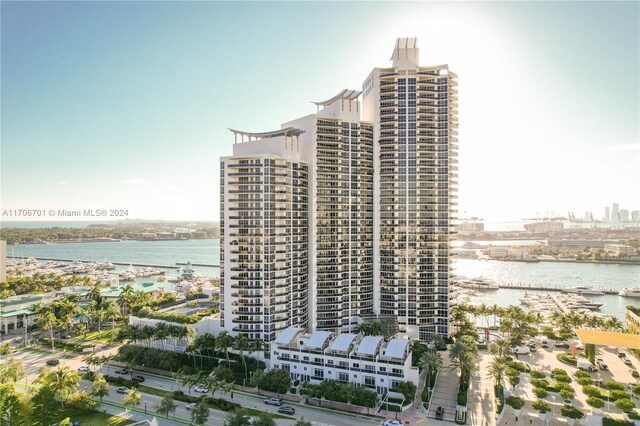 400 Alton Rd Unit 2309, Miami Beach, FL 33139 - view of property featuring a water view and a view of city