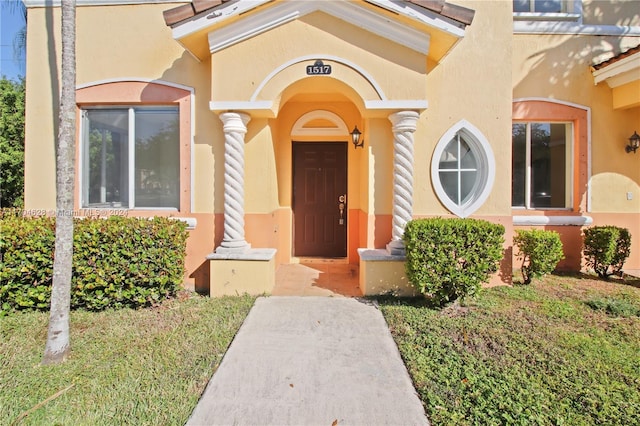 view of property entrance