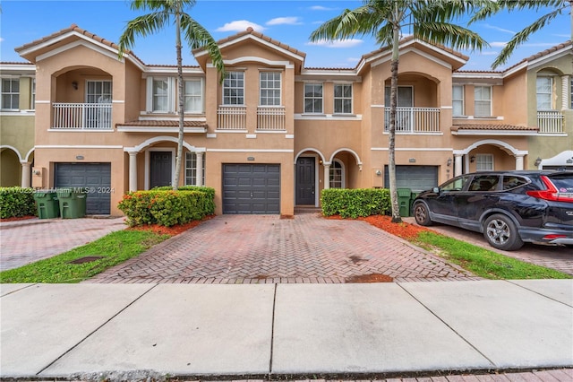 view of townhome / multi-family property