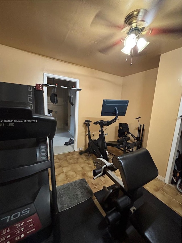 exercise area featuring ceiling fan