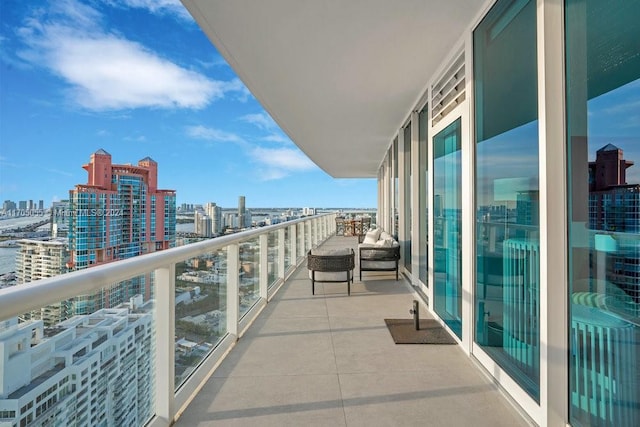 100 S Pointe Dr Unit 3601, Miami Beach, FL 33139 - balcony featuring a city view